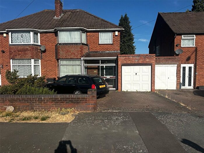 3 Bedroom Detached House For Sale In Highters Heath Lane, Birmingham, West Midlands, B14