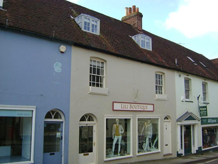 2 Bedroom Maisonette To Rent In New Street, Petworth, GU28