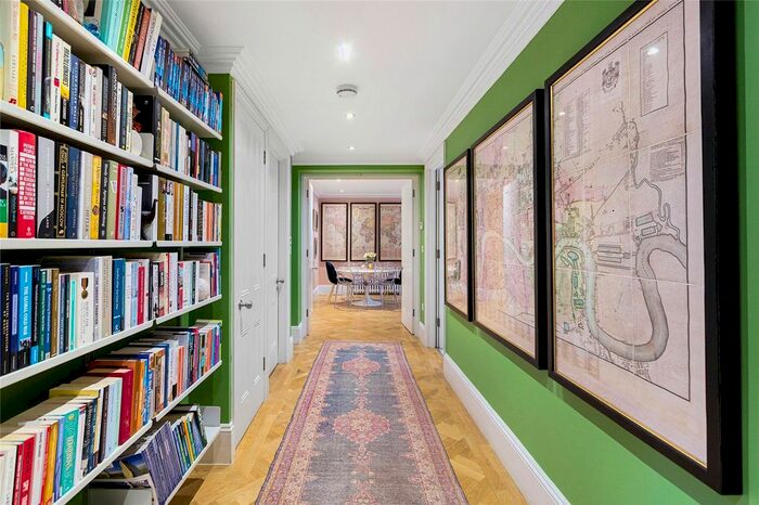 2 Bedroom Flat To Rent In Redcliffe Gardens, London, SW10