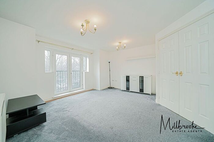 2 Bedroom Flat For Sale In Everside Close, Worsley, M28