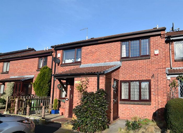 2 Bedroom Terraced House To Rent In William Tarver Close, Warwick, Warwickshire, CV34