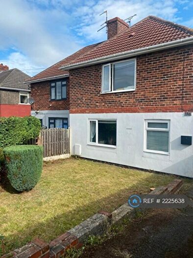 3 Bedroom Semi-Detached House To Rent In Flanderwell Lane, Sunnyside, Rotherham, S66