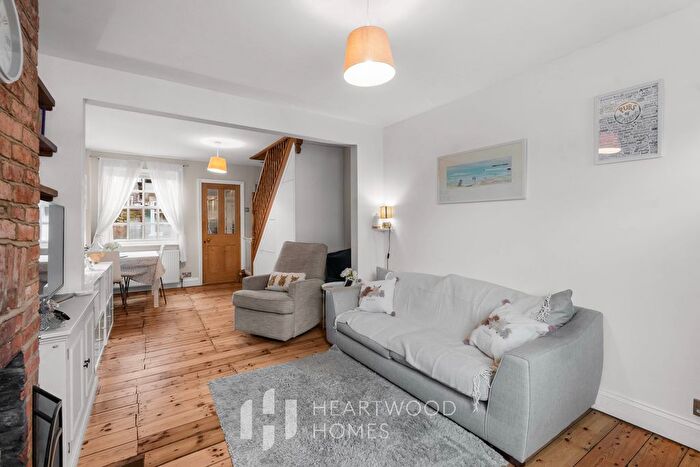 2 Bedroom Terraced House For Sale In Upper Culver Road, St. Albans, AL1