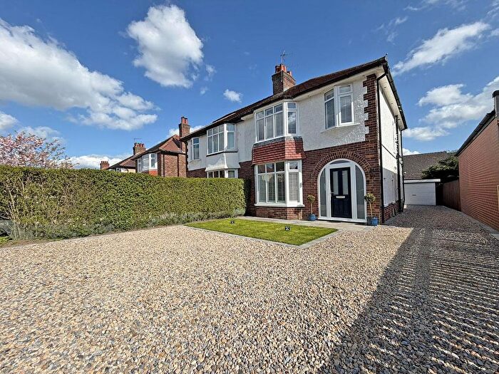 3 Bedroom Semi Detached House For Sale In St. Winifreds Avenue, Harrogate, HG2