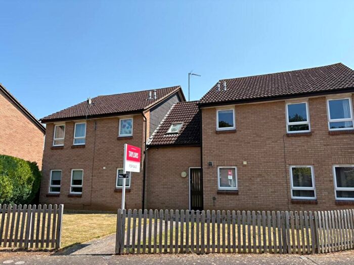 Studio To Rent In Downwood Close, Northampton, NN3