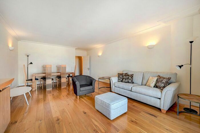 2 Bedroom Flat To Rent In Point West, Cromwell Road, SW7