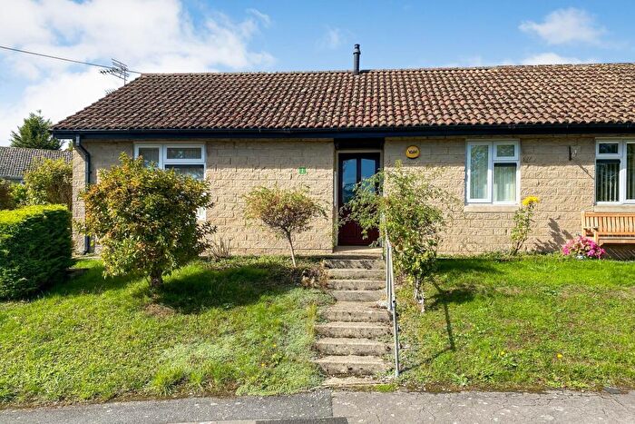 2 Bedroom Bungalow For Sale In Cowbridge Crescent, Malmesbury, Wiltshire, SN16