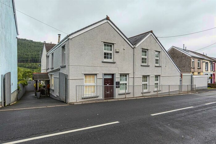 7 Bedroom Detached House For Sale In Mount Pleasant, Merthyr Vale, Merthyr Tydfil, CF48