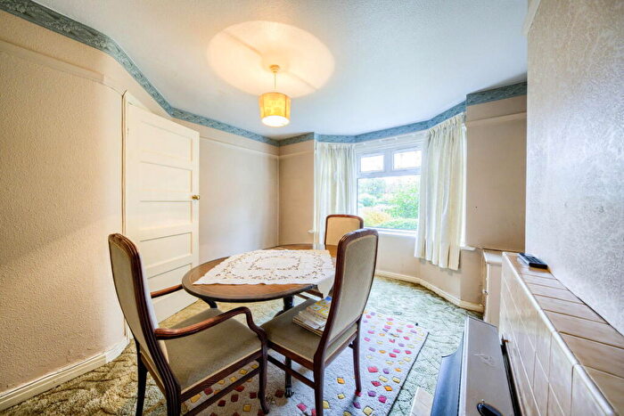 3 Bedroom Terraced House For Sale In Hilldrop Grove, Birmingham, B17