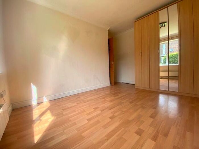 2 Bedroom Flat To Rent In Church Field, Saffron Walden, CB11