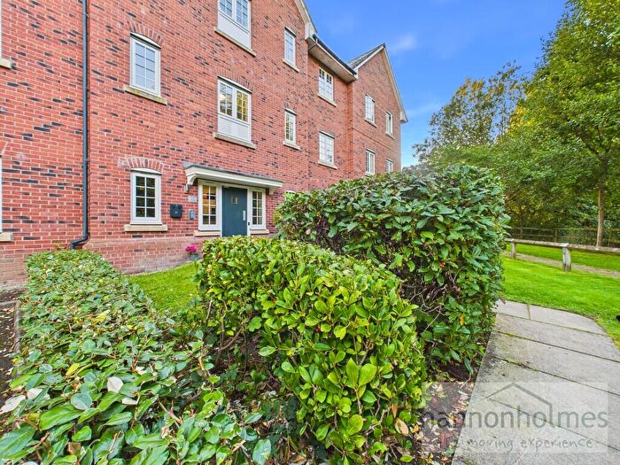 2 Bedroom Apartment For Sale In Lock View, Radcliffe, Manchester, M26