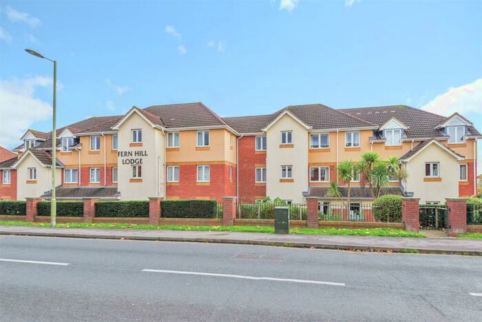 1 Bedroom Retirement Property For Sale In Fern Hill Lodge, Farnborough, GU14
