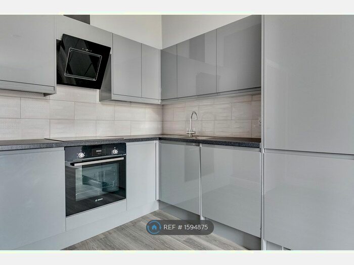 1 Bedroom Flat To Rent In Friston House, London, W5