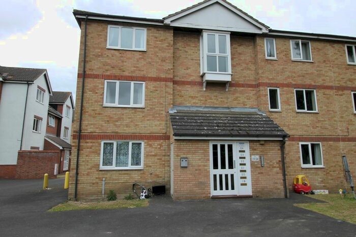 2 Bedroom Flat To Rent In Marks Tey, Colchester, Essex, CO6