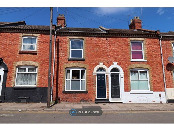 2 Bedroom Terraced House To Rent In Alcombe Road, Northampton, NN1