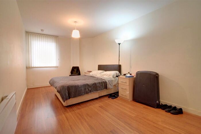 2 Bedroom Apartment To Rent In Quartz Apartments, Hall Street, Jewellery Quarter, B18