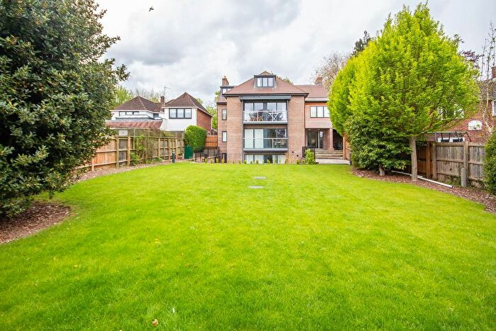 1 Bedroom Flat For Sale In Flat Hills Court, Hills Road, Cambridge, CB2