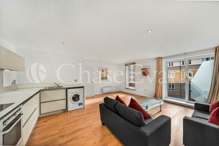 1 Bedroom Flat To Rent In Bow Central, Hereford Road, Bow, London, E3
