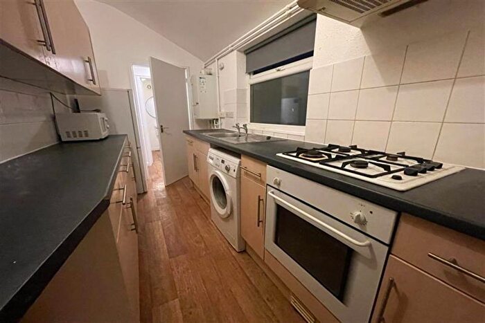 2 Bedroom Terraced House To Rent In Hawthorne Grove, Beeston, NG9