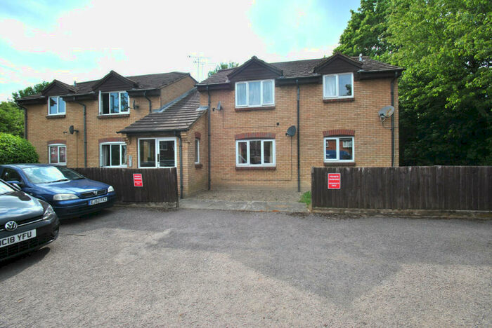 1 Bedroom Flat To Rent In Hopewell Road, Baldock, SG7