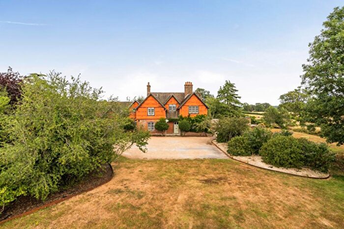 6 Bedroom Detached House To Rent In Snower Hill Road Betchworth, RH3