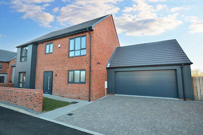 5 Bedroom Detached House For Sale In Town Foot Rise, Alnwick, NE66