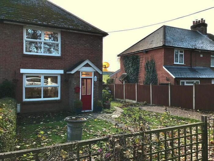 3 Bedroom Semi-Detached House To Rent In School Road, Acrise, Folkestone, CT18