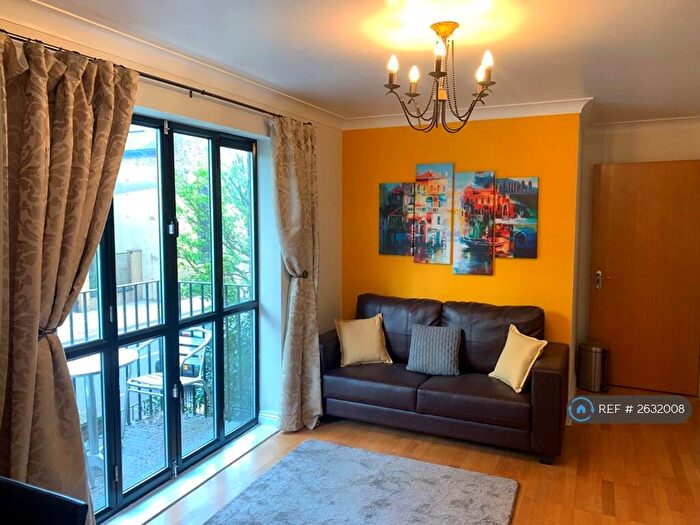 1 Bedroom Flat To Rent In Burrells Wharf Square, London, E14