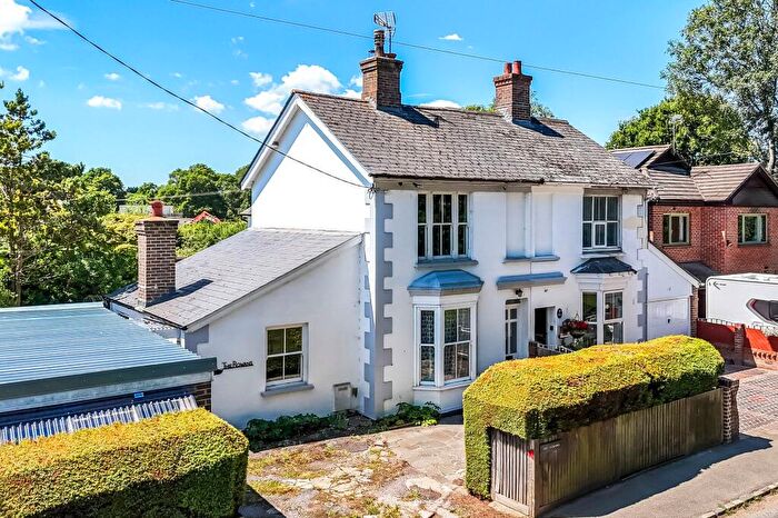 3 Bedroom Semi-Detached House For Sale In Green Road, Wivelsfield Green, RH17