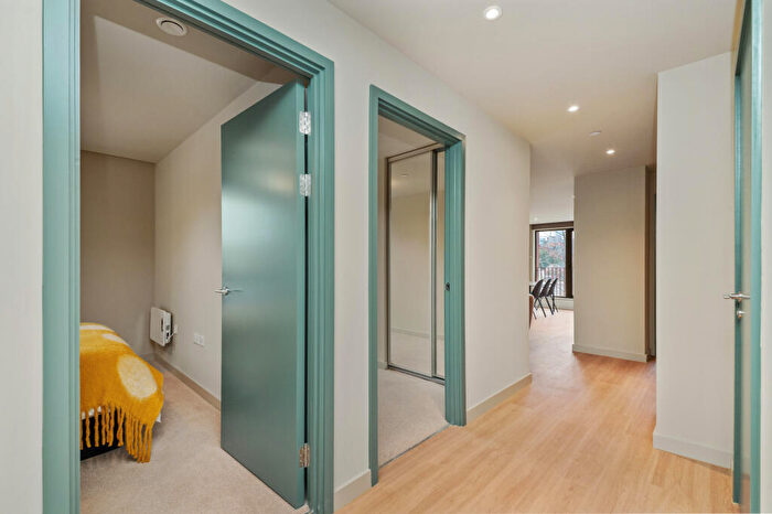 3 Bedroom Apartment To Rent In Soho Yard, Sheffield, S3