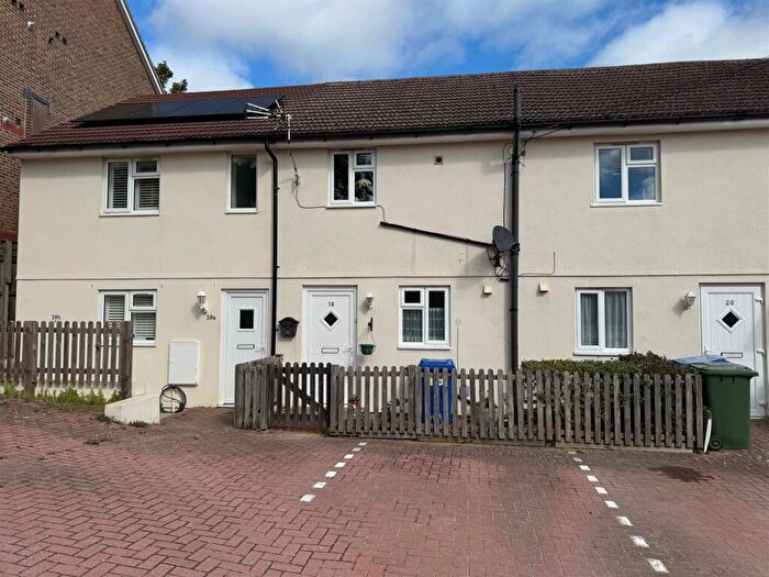 1 Bedroom Apartment To Rent In Arthur Street, Sittingbourne, ME10