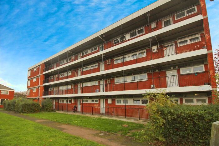 1 Bedroom Flat To Rent In Clay Hill Road, Basildon, SS16