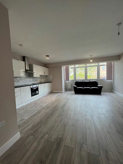 2 Bedroom Flat To Rent In Broadway, Bexleyheath, DA6