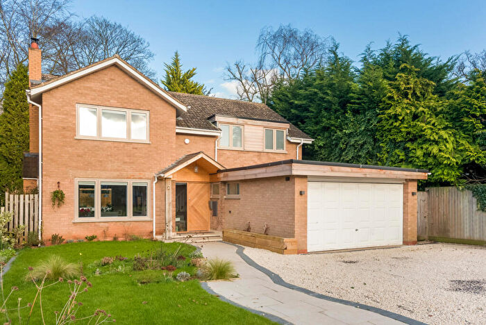 5 Bedroom Detached House For Sale In Ashley Crescent, Warwick, Warwickshire, CV34