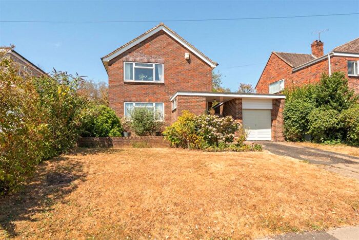 3 Bedroom Detached House For Sale In Dalloway Road, Arundel, BN18