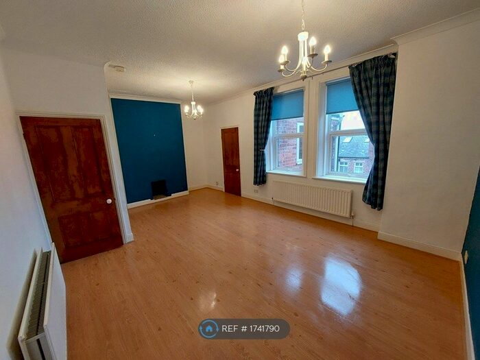 2 Bedroom Flat To Rent In Gateshead, Gateshead, NE8