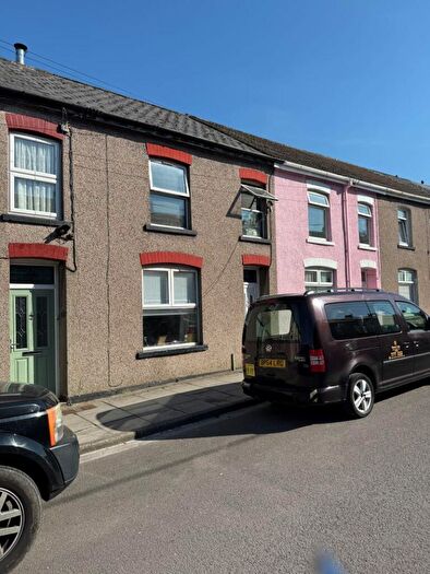 3 Bedroom Terraced House For Sale In Roman Road, Banwen, Neath, SA10