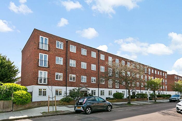 2 Bedroom Flat To Rent In Stanmore Road, Richmond, TW9