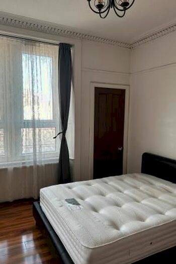 2 Bedroom Flat To Rent In /, Dalry Road, Edinburgh, EH11