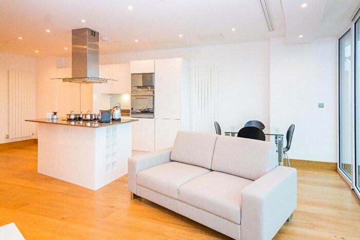 1 Bedroom Apartment To Rent In Crossharbour Plaza, London, E14