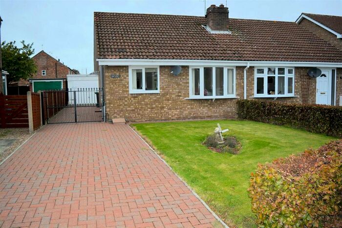 2 Bedroom Semi-Detached Bungalow To Rent In St. Marys Avenue, Hemingbrough, Selby YO8