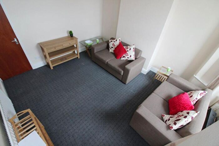 3 Bedroom House To Rent In - Queens Road - Available August, S2