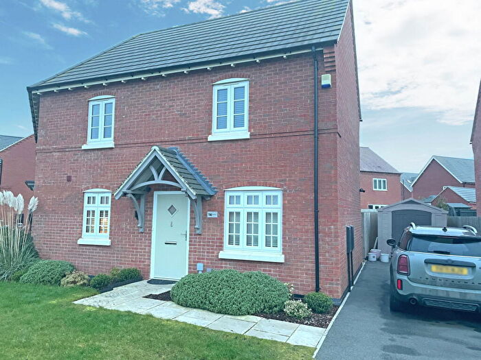 2 Bedroom Semi-Detached House For Sale In Kemp Drive, Houlton, Rugby, CV23