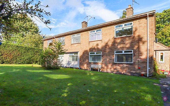 2 Bedroom Flat For Sale In Reney Avenue, Sheffield, S8