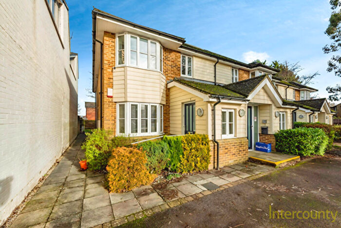 2 Bedroom Maisonette To Rent In Northfields, Stansted, Essex, CM24