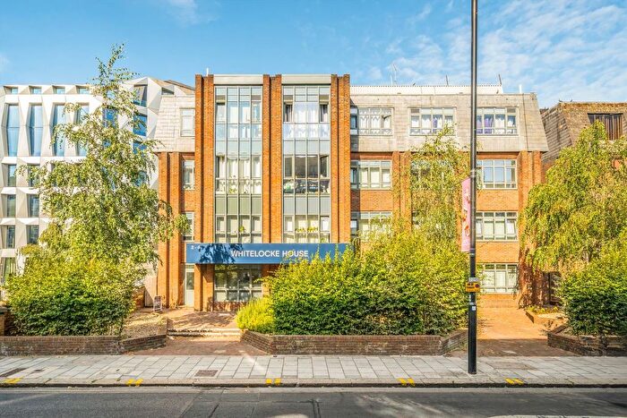 1 Bedroom Flat To Rent In Lampton Road, Hounslow, TW3
