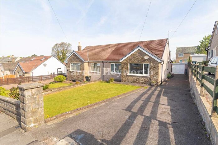2 Bedroom Bungalow For Sale In Ascot Gardens, Slyne, Lancaster, LA2