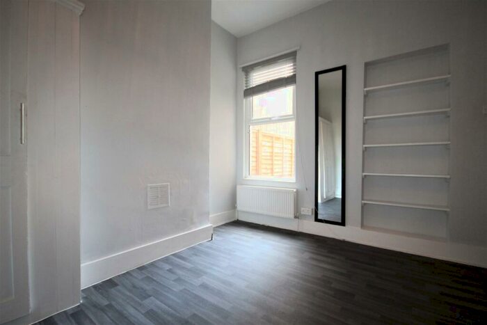 2 Bedroom Flat To Rent In A, Palace Gates Road, Alexandra Palace, N22