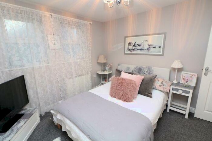 2 Bedroom Apartment To Rent In Amethyst Drive, Sittingbourne, ME10