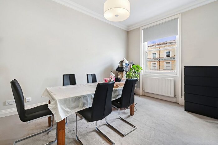 2 Bedroom Flat To Rent In Elvaston Place, South Kensington, SW7